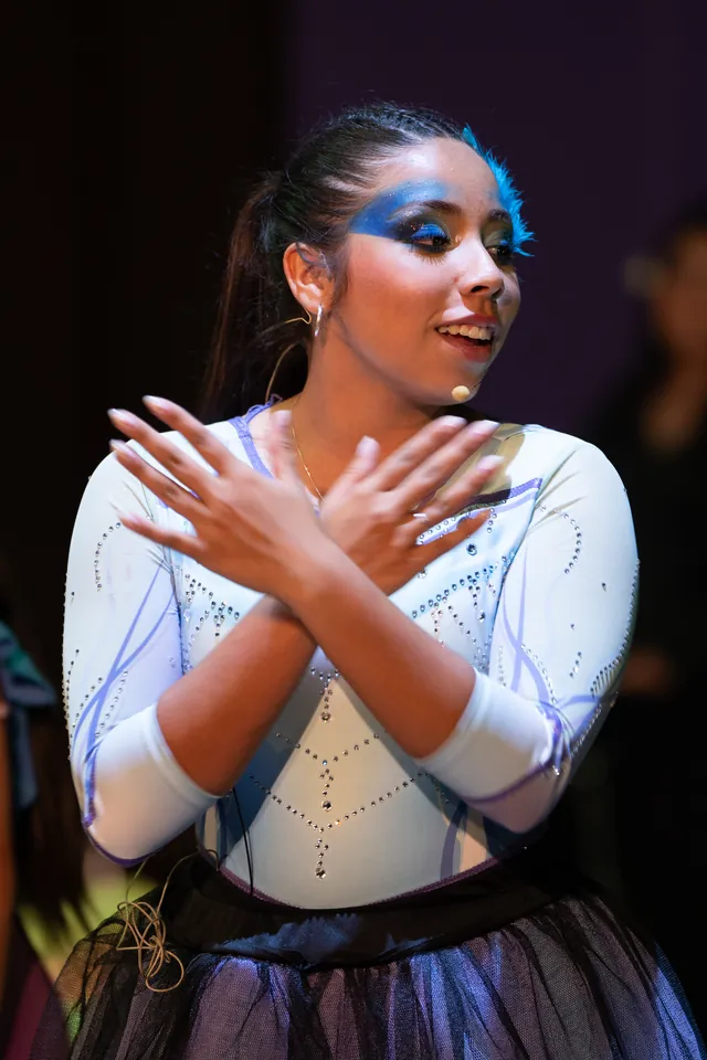 Bailarina · Colegio León de Judá